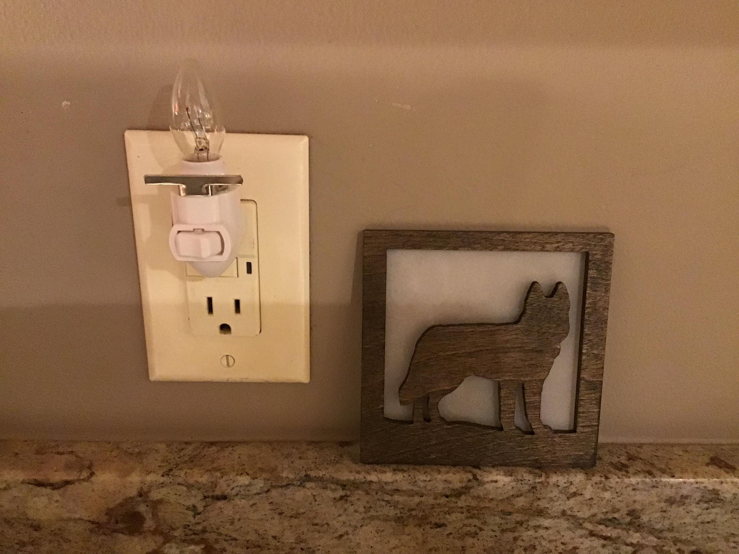 Night Light with Interchangeable Shade - Husky Dog Breed Design