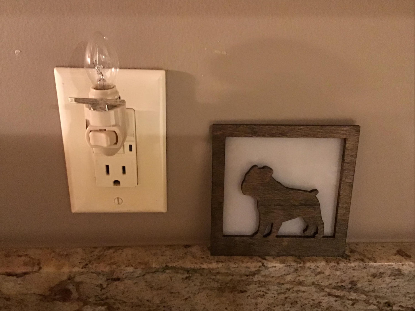 Swivel Night Light with Interchangeable Shade - Dog Breed Design - Bulldog