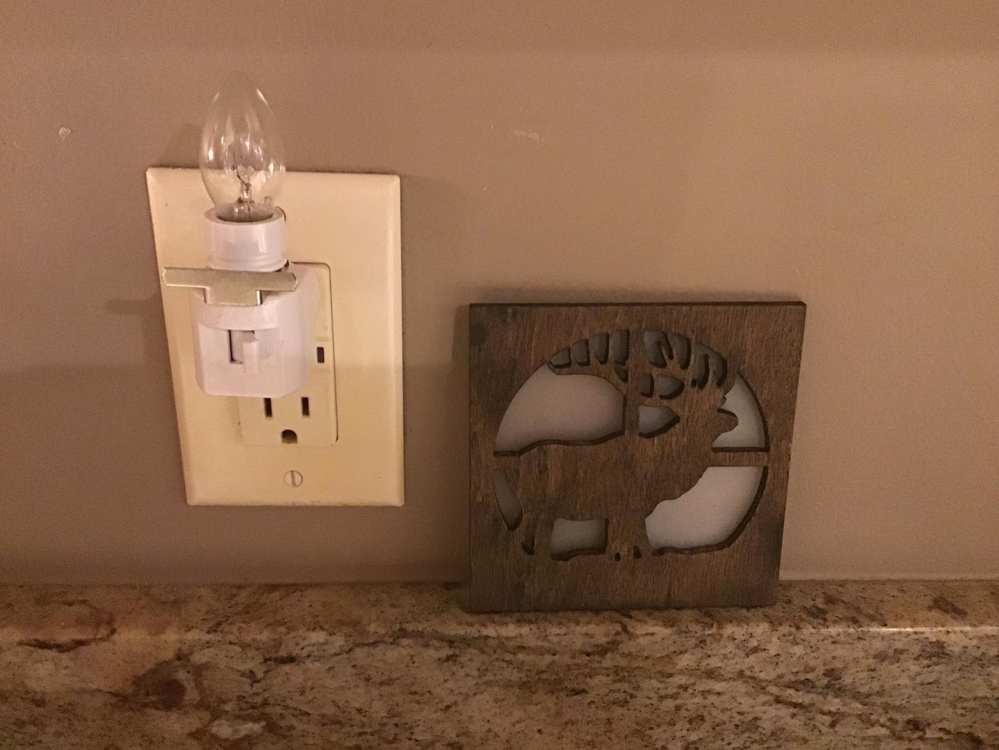 Swivel Night Light with Interchangeable Shade - Elk Hunting Design