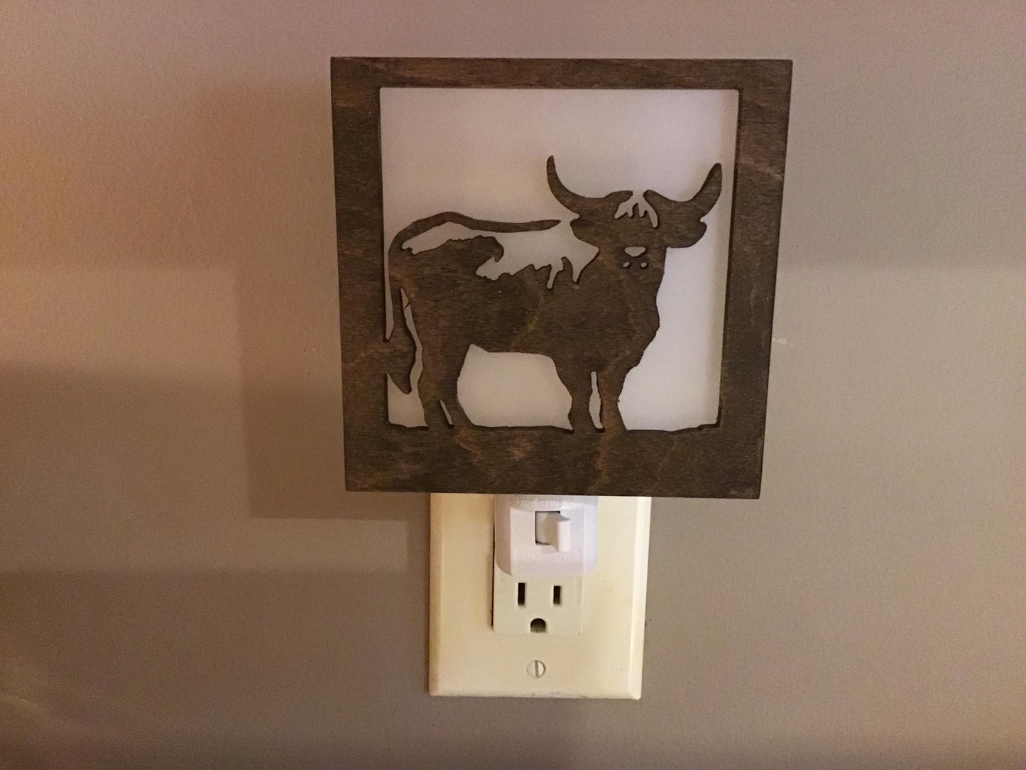 Swivel Night Light with Interchangeable Shade - Highland Cow Design