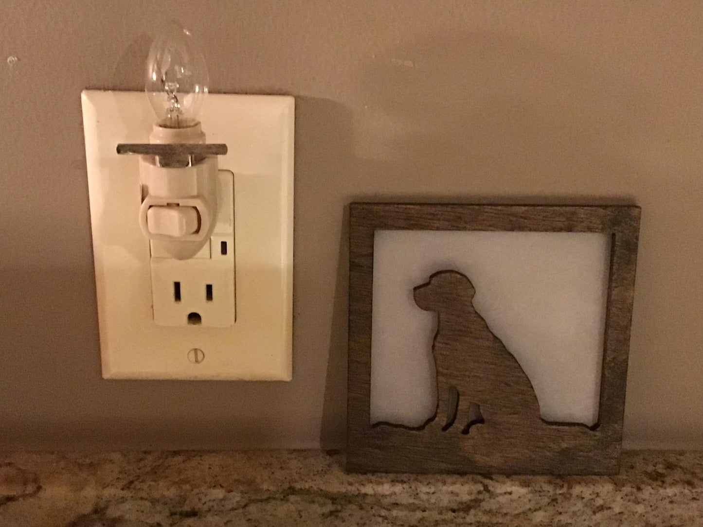 Swivel Night Light with Interchangeable Shade - Labrador Retriever Dog Breed Design