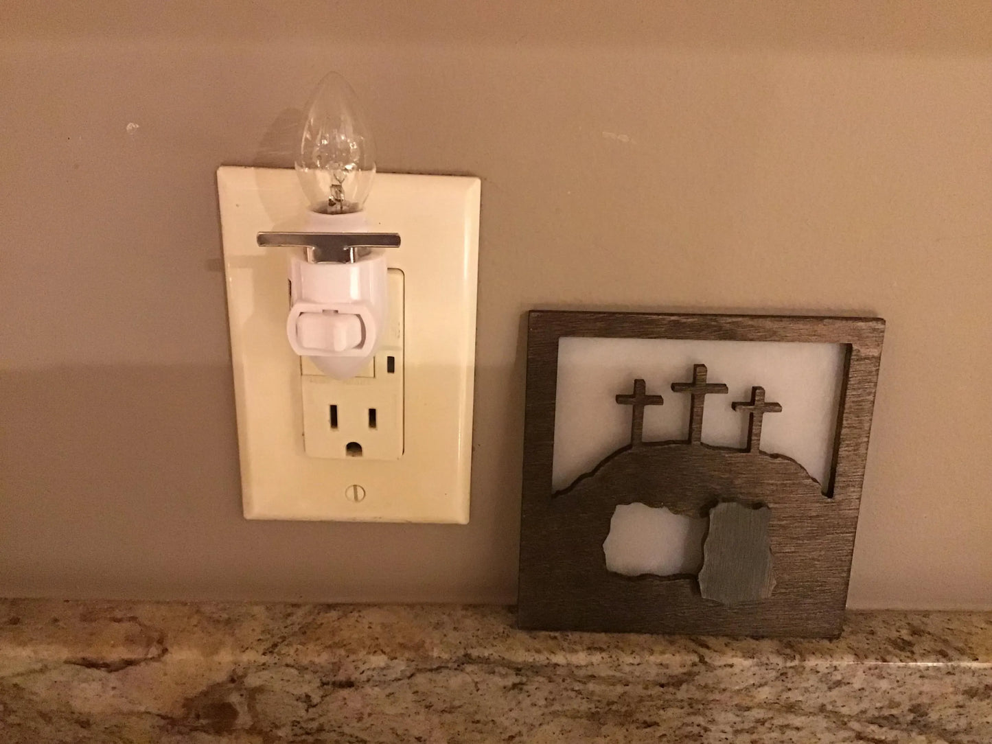 Swivel Night Light with Interchangeable Shade - Jesus' Empty Tomb Design