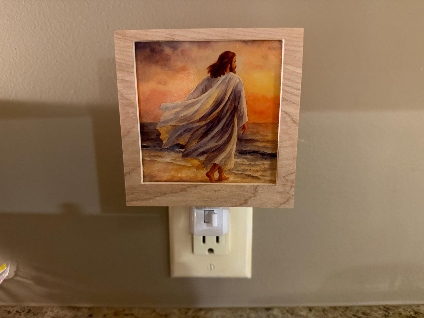 Swivel Night Light with Interchangeable Shade - Jesus on the Beach Design